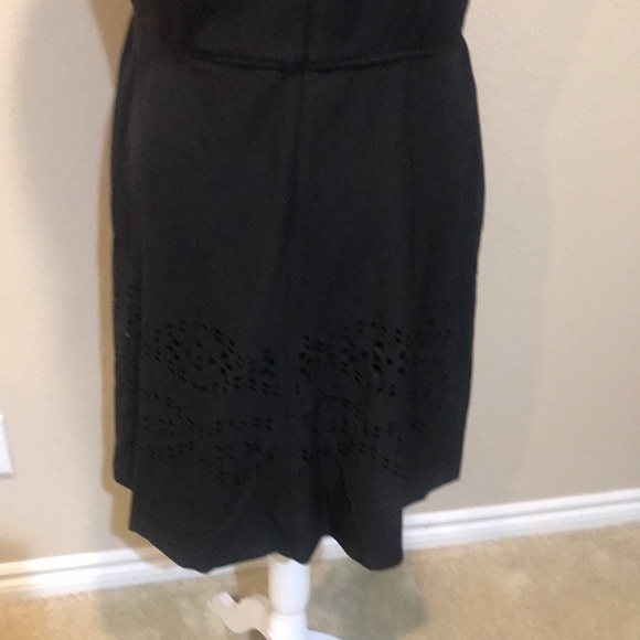Tahari Arthur S Levine Laser Cut Fit & Flare Lined Midi Dress w/Pockets-12 - Picture 8 of 13